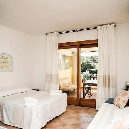 In Porto Rotondo, Outdoor Pool Apartmán *