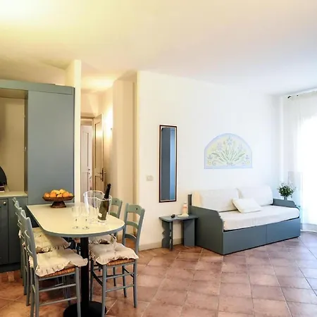 In Porto Rotondo, Outdoor Pool Apartmán Porto Rotondo