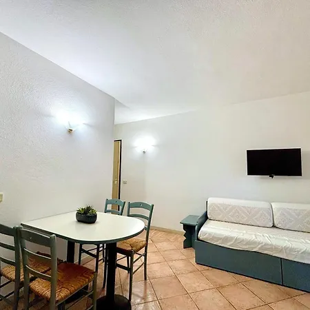 Apartmán In Porto Rotondo, Outdoor Pool Porto Rotondo