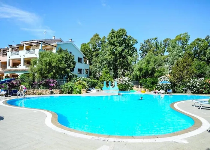 In Porto Rotondo, Outdoor Pool Apartamento Porto Rotondo