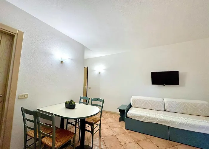Apartamento In Porto Rotondo, Outdoor Pool Porto Rotondo